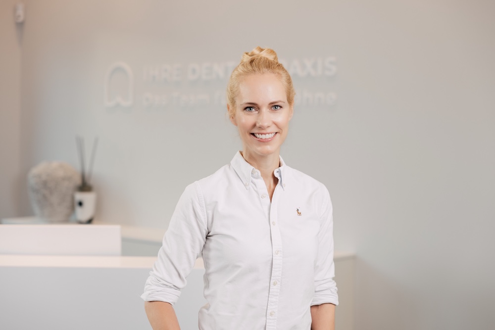 Zahnärztin Willich – Dr. Held – Team – Portrait von Dr. Marie Isabel Held Zahnärztin Willich - Dr. Held - Team - Portrait von Dr. Marie Isabel Held