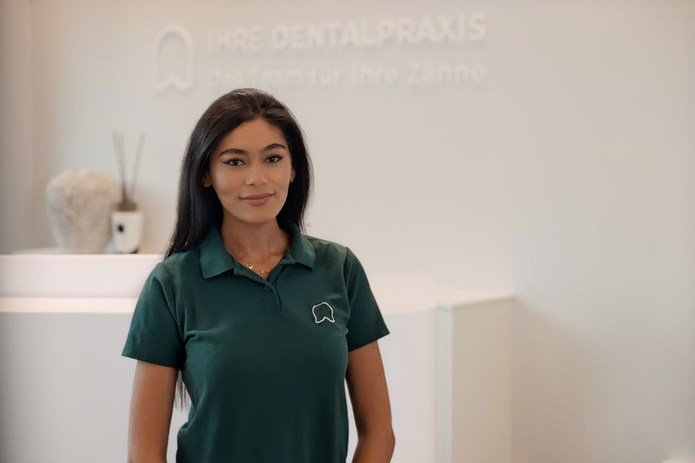Zahnärztin Willich – Dr. Held – Team – Karmen Kovacheva